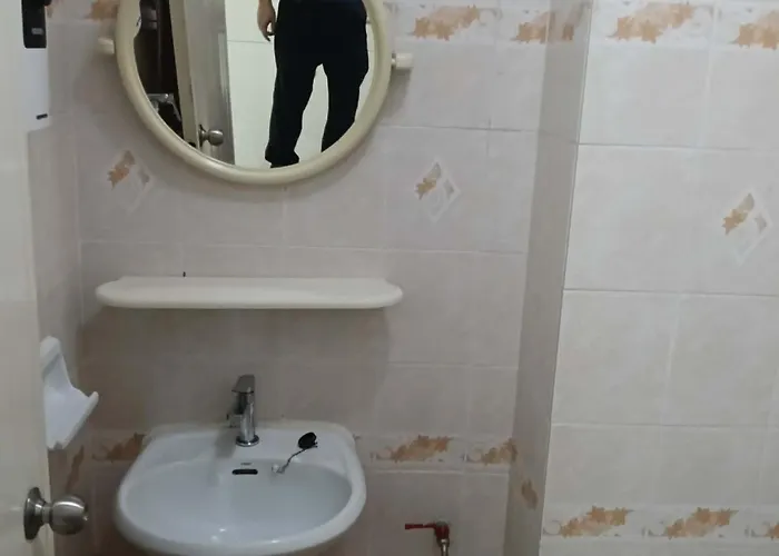 Viriyapon Apartment *